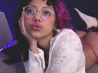 Camsoda Watch Live Sex Cams of luckyswgson