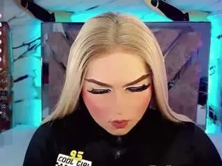Camsoda Watch Live Sex Cams of miss-adriana