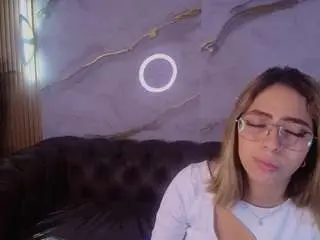 Camsoda Nude Webcam of tamara-tp