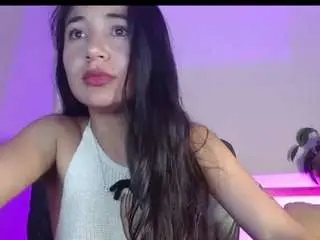 Camsoda Nude Webcam of sharick-diamond