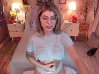 Camsoda Free Live Porn of anniesweet01