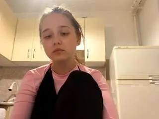 Camsoda Watch Live Sex Cams of carmelitapluemer