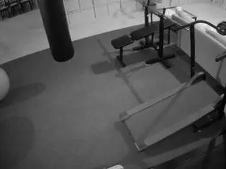 Camsoda Adult Webcam of voyeurcam-julmodels-living-5