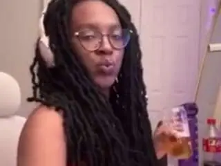 Camsoda Free Live Porn of itstaylorofficial