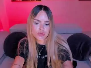 Camsoda Live Sex Cam of rossirivers