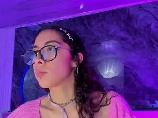 Camsoda Best live sex cam show of sweett-sadie