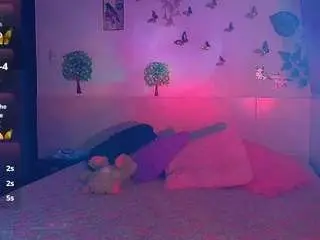 Camsoda Free Porn Cam of emily-cooper-a