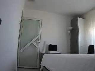 Camsoda Sex Chat of voyeurcam-charmhellen-kitchen