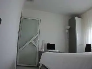 Camsoda Sex Chat of voyeurcam-charmhellen-kitchen