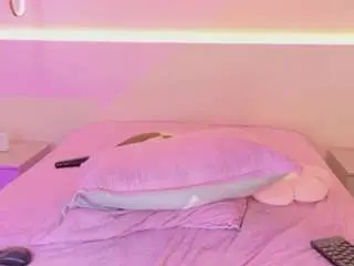 Camsoda Watch Live Sex Cams of esmeralda-bigbotty