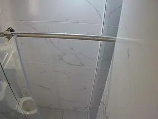Camsoda Free Porn Cam of voyeurcam-casa-salsa-bathroom-9