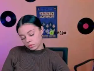 Camsoda Sex Chat of laura-dark1