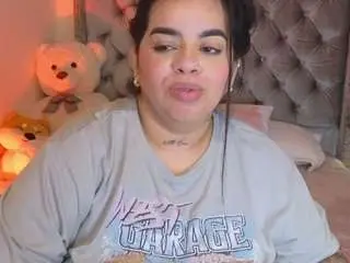Camsoda Adult Video Chat of miahjoness1