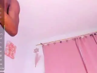 Camsoda Private Sex Chat of amaanda-fox