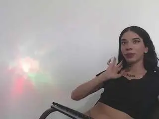 Camsoda Free Porn Cam of rav3nnn