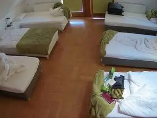 Camsoda Free Porn Cam of voyeurcam-julmodels-bed-6