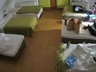 Camsoda Adult Webcams of voyeurcam-julmodels-bed-6