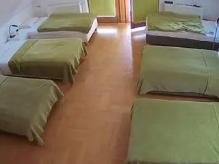 Camsoda Sex Cam of voyeurcam-julmodels-bed-6
