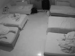Camsoda Free Live Porn of voyeurcam-julmodels-bed-6