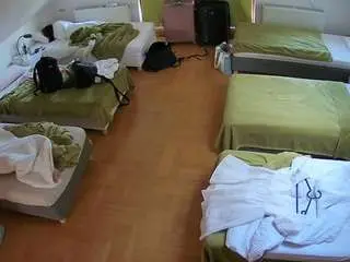 Camsoda Adult Webcams of voyeurcam-julmodels-bed-6