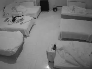 Camsoda Watch Live Sex Cams of voyeurcam-julmodels-bed-6