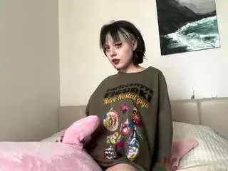 Camsoda Nude Webcam of shantelhurt