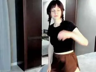 Camsoda Nude Webcam of myratourtelotte