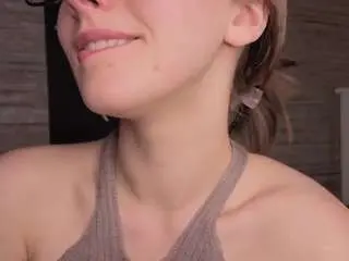 Camsoda Watch Live Sex Cams of maechesser