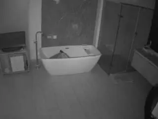 Camsoda Sex Cam of voyeurcam-casa-salsa-bathroom-4
