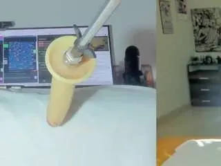 Camsoda Private Sex Chat of emily-philip