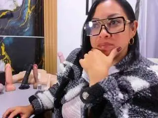 Camsoda Sex Cam of melissacortes