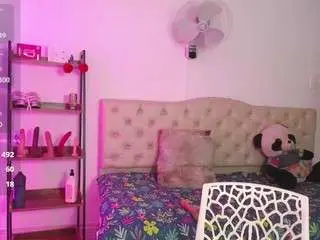 Camsoda Live Porn of thalia-mills19