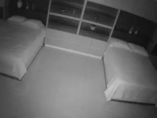 Camsoda Adult Webcams of voyeurcam-casa-salsa-versus-room