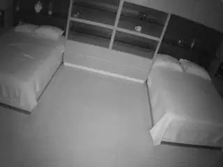 Camsoda Adult Webcams of voyeurcam-casa-salsa-versus-room