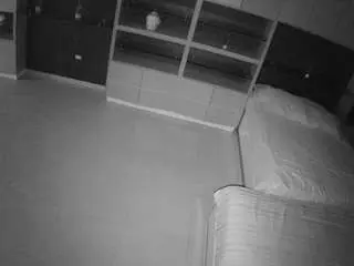 Camsoda Free Live Porn of voyeurcam-casa-salsa-versus-room