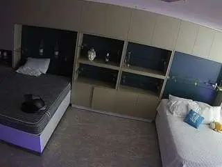 Camsoda Adult Webcams of voyeurcam-casa-salsa-versus-room