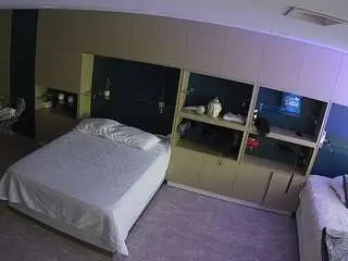 Camsoda Free Live Porn of voyeurcam-casa-salsa-versus-room