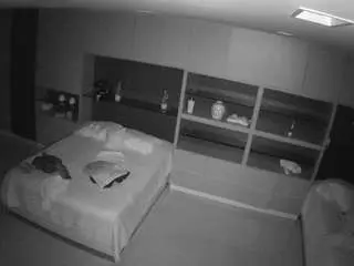 Camsoda Nude Webcam of voyeurcam-casa-salsa-versus-room