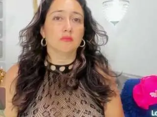 Camsoda Nude Webcam of esmeralda-milf