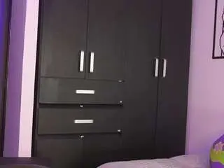 Camsoda Adult Webcam of roxanasmiith