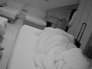Camsoda Best live sex cam show of voyeurcam-julmodels-bed-1