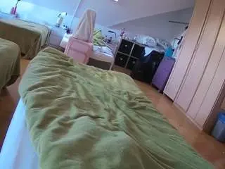 Camsoda Free Live Porn of voyeurcam-julmodels-bed-1