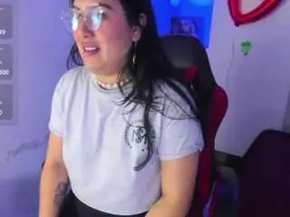 Camsoda Nude Webcam of dakotalee03