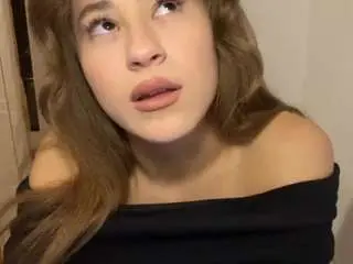 Camsoda Free Live Porn of leonorlangsam