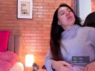 Camsoda Free Live Porn of candie26