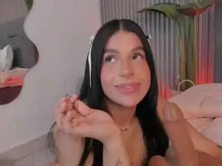 Camsoda Best live sex cam show of emelie-89