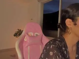 Camsoda Live Sex Cam of kiimthompson