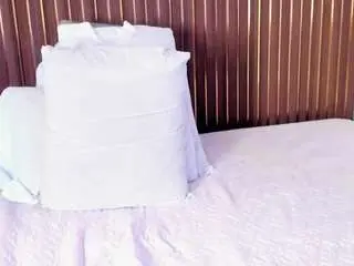Camsoda Sex Chat of mia-pineda