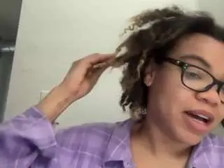 Camsoda Free Live Porn of zahrabliss