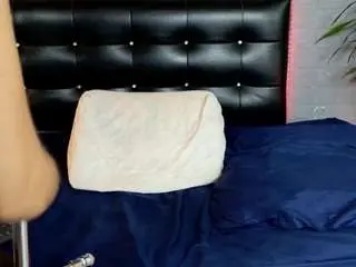 Camsoda Sex Cam of isabella-t